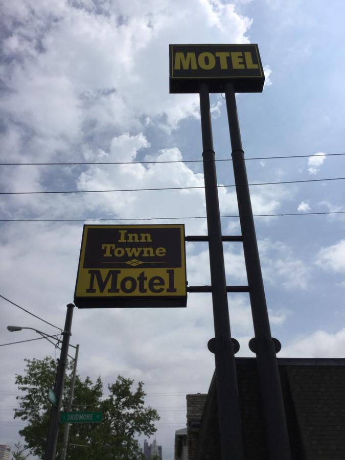 Inn Towne Motel Columbus Buitenkant foto